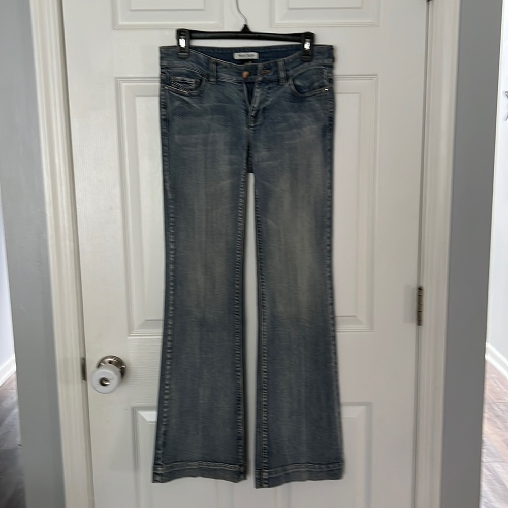 White House Black Market Nior Jeans
